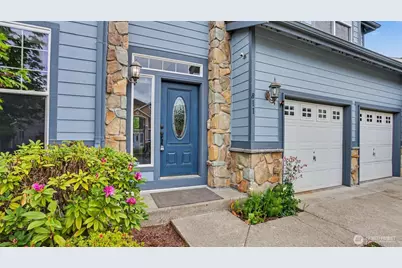 811 Williams Street NW, Orting, WA 98360 - Photo 3