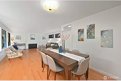 1529 NE 107th Street, Seattle, WA 98125 - Photo 9