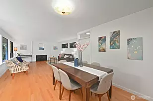 1529 NE 107th St, Seattle, WA 98125 - Photo 9