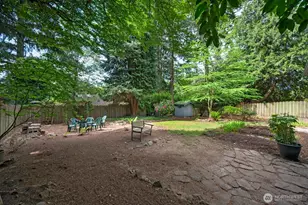 1529 NE 107th St, Seattle, WA 98125 - Photo 35