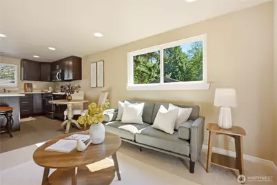 2327 NE 86th Street, Seattle, WA 98115 - Photo 5