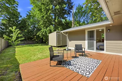 2327 NE 86th Street, Seattle, WA 98115 - Photo 29