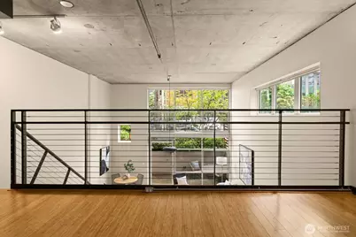 401 9th Avenue N #112, Seattle, WA 98109 - Photo 21