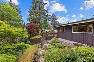 518 N 175th St, Shoreline, WA 98133 - Photo 11