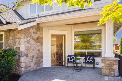 2055 Larchmount Drive NE, Issaquah, WA 98029 - Photo 3
