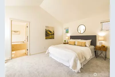 2055 Larchmount Drive NE, Issaquah, WA 98029 - Photo 17