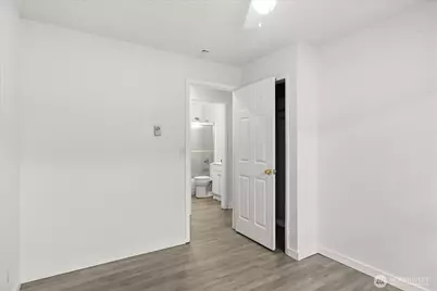 2215 Jackson Avenue, Everett, WA 98203 - Photo 7