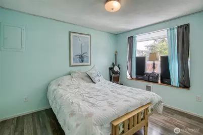 248 NW Ensign Avenue, Ocean Shores, WA 98569 - Photo 9