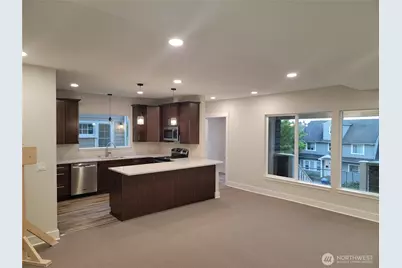 5243 19th Avenue NE, Seattle, WA 98105 - Photo 5