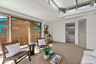 2025 Fairview Ave E, Seattle, WA 98102 - Photo 7