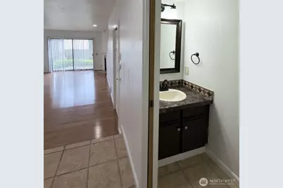8013 NE 177th Court #403, Kenmore, WA 98028 - Photo 5