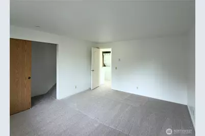 8013 NE 177th Court #403, Kenmore, WA 98028 - Photo 11