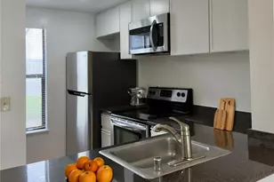 8013 NE 177th Ct, Kenmore, WA 98028 - Photo 3