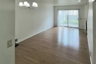 8013 NE 177th Ct, Kenmore, WA 98028 - Photo 9