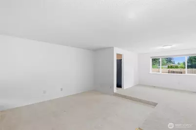 1804 157th Street Ct E, Tacoma, WA 98445 - Photo 3