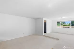 1804 157th St Ct E, Tacoma, WA 98445 - Photo 3