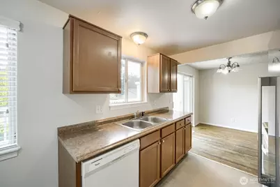 25110 35th Avenue S, Kent, WA 98032 - Photo 7