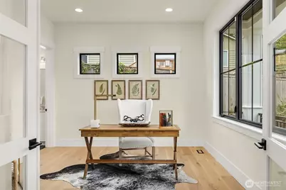 10415 SE 13th Street, Bellevue, WA 98004 - Photo 9