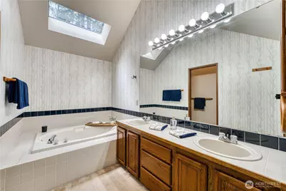 4860 NW Hosman Circle, Silverdale, WA 98383 - Photo 17