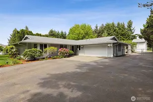 7204 44th Ave NE, Olympia, WA 98516 - Photo 1