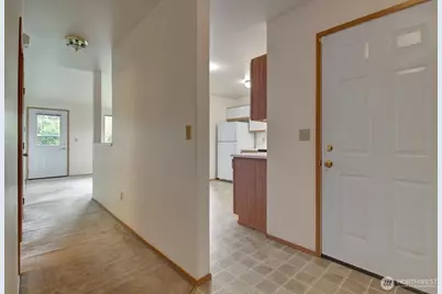 16805 41st Drive NE #B, Arlington, WA 98223 - Photo 7