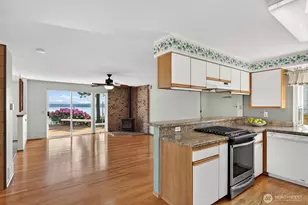 1985 Cascade View Dr, Camano Island, WA 98282 - Photo 13