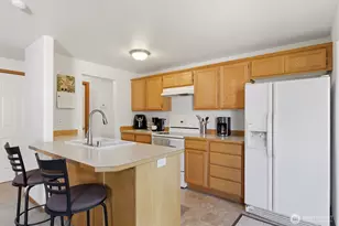 203 3rd St NE, Yelm, WA 98597 - Photo 17