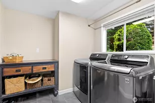 31015 W Lake Morton Dr SE, Kent, WA 98042 - Photo 25