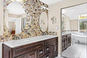 31015 W Lake Morton Dr SE, Kent, WA 98042 - Photo 29