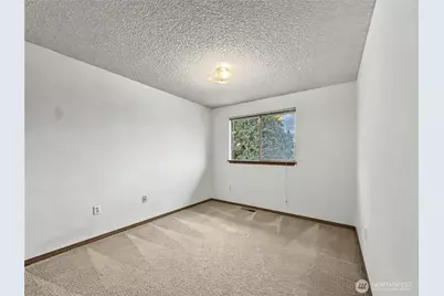 1712 Olympia Avenue SE, Renton, WA 98058 - Photo 19