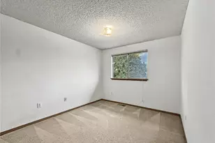 1712 Olympia Ave SE, Renton, WA 98058 - Photo 19