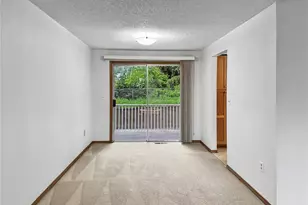 1712 Olympia Ave SE, Renton, WA 98058 - Photo 9