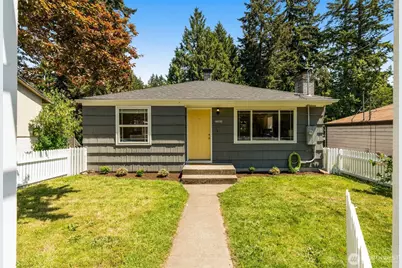 14032 Stone Avenue N, Seattle, WA 98133 - Photo 1