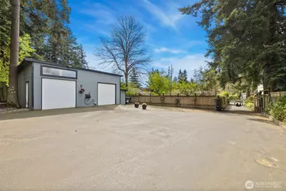 18320 Corliss Avenue N, Shoreline, WA 98133 - Photo 25