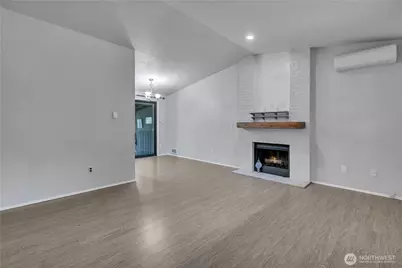 1705 S 88th Street, Tacoma, WA 98444 - Photo 3