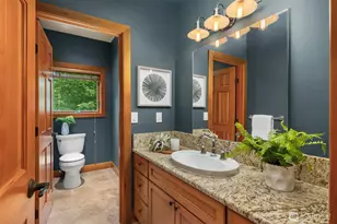 5976 NE Whitmore Way, Bainbridge Island, WA 98110 - Photo 33