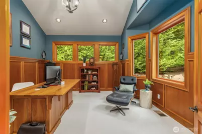 5976 NE Whitmore Way, Bainbridge Island, WA 98110 - Photo 27