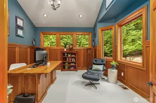 5976 NE Whitmore Way, Bainbridge Island, WA 98110 - Photo 27