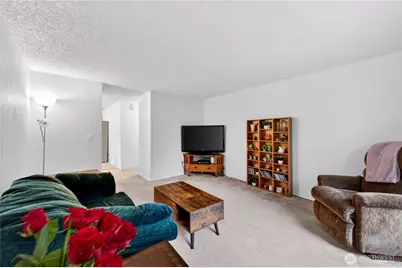 8211 189th Avenue E, Bonney Lake, WA 98391 - Photo 7