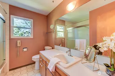 2102 N 171st Street, Shoreline, WA 98133 - Photo 15