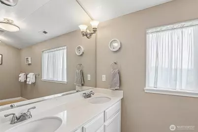 298 Roberson Road, Woodland, WA 98674 - Photo 15