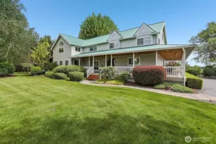 298 Roberson Rd, Woodland, WA 98674 - Photo 1