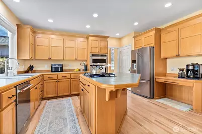 8012 NE 151st Court, Kenmore, WA 98028 - Photo 11