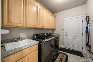 12208 151st St E, Puyallup, WA 98374 - Photo 31