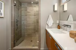 8221 NE 117th St, Kirkland, WA 98034 - Photo 19