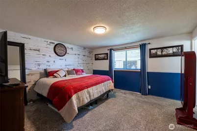 137 Sunnyside Drive, Centralia, WA 98531 - Photo 13