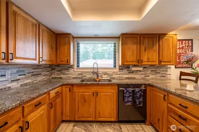 137 Sunnyside Drive, Centralia, WA 98531 - Photo 7
