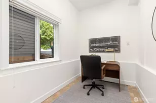4208 Linden Ave N, Seattle, WA 98103 - Photo 19