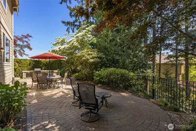 23431 NE 10th Place, Sammamish, WA 98074 - Photo 31