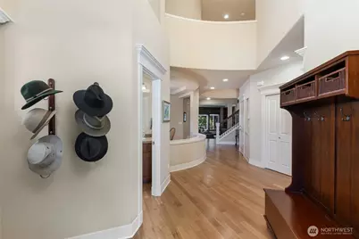 23431 NE 10th Place, Sammamish, WA 98074 - Photo 3